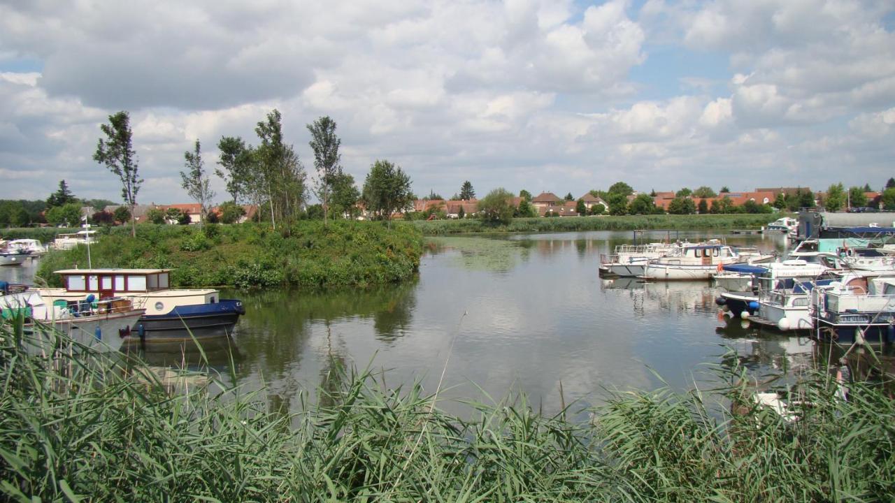 La Grange De Felicie Bed and Breakfast Charrey-sur-Saone Eksteriør billede